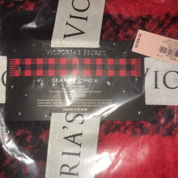 Victoria’s Secret Scarf - Picture 2 of 8